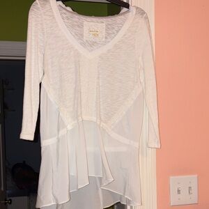Meadow Rue White Layered V-Neck Tunic